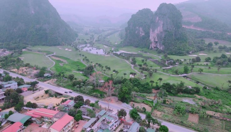 Bán đất tặng nhà tại Lương Sơn, view sân golf cực đỉnh, giá rẻ